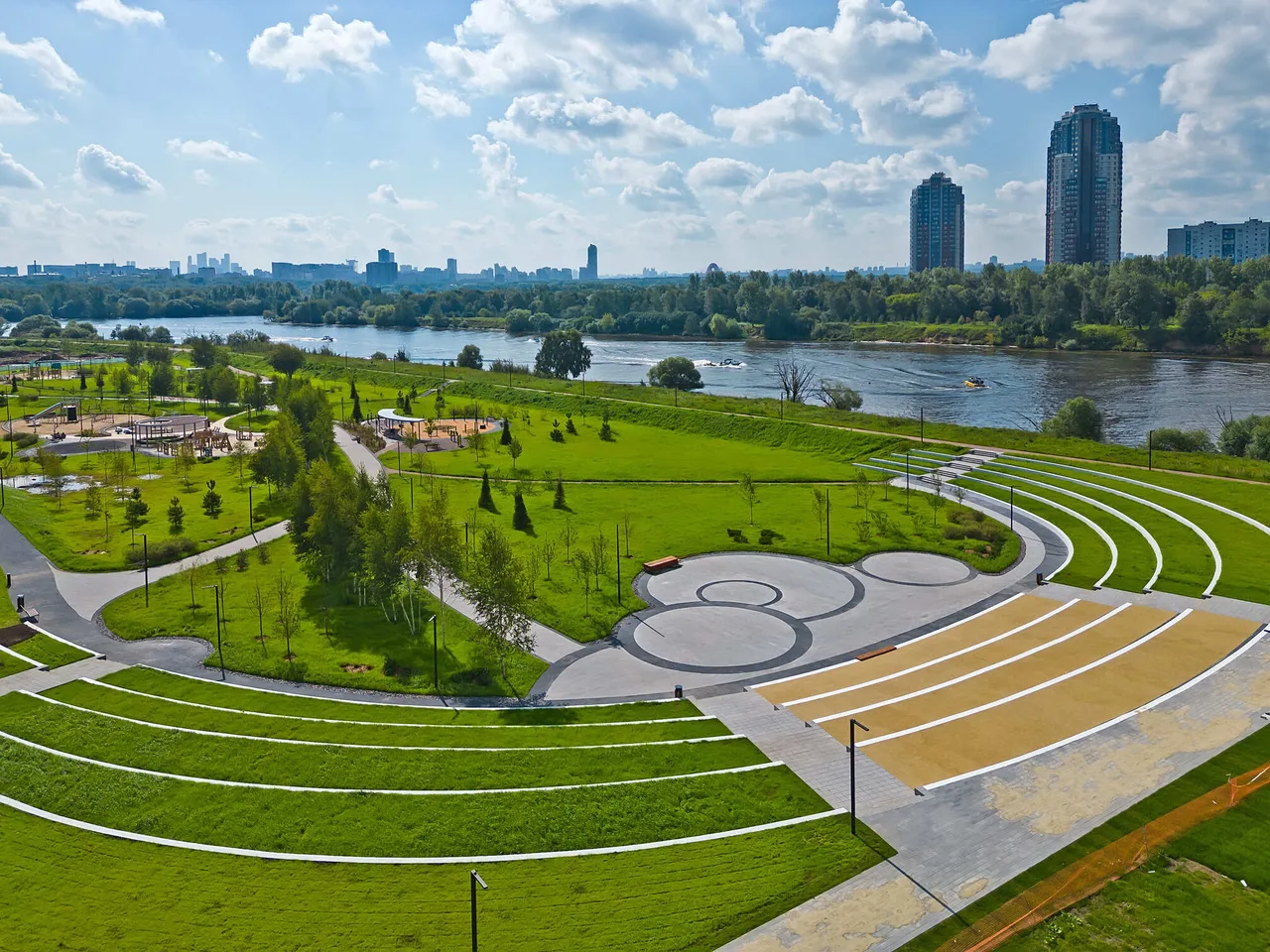 ЖК Клубный город на реке Primavera, внешний вид