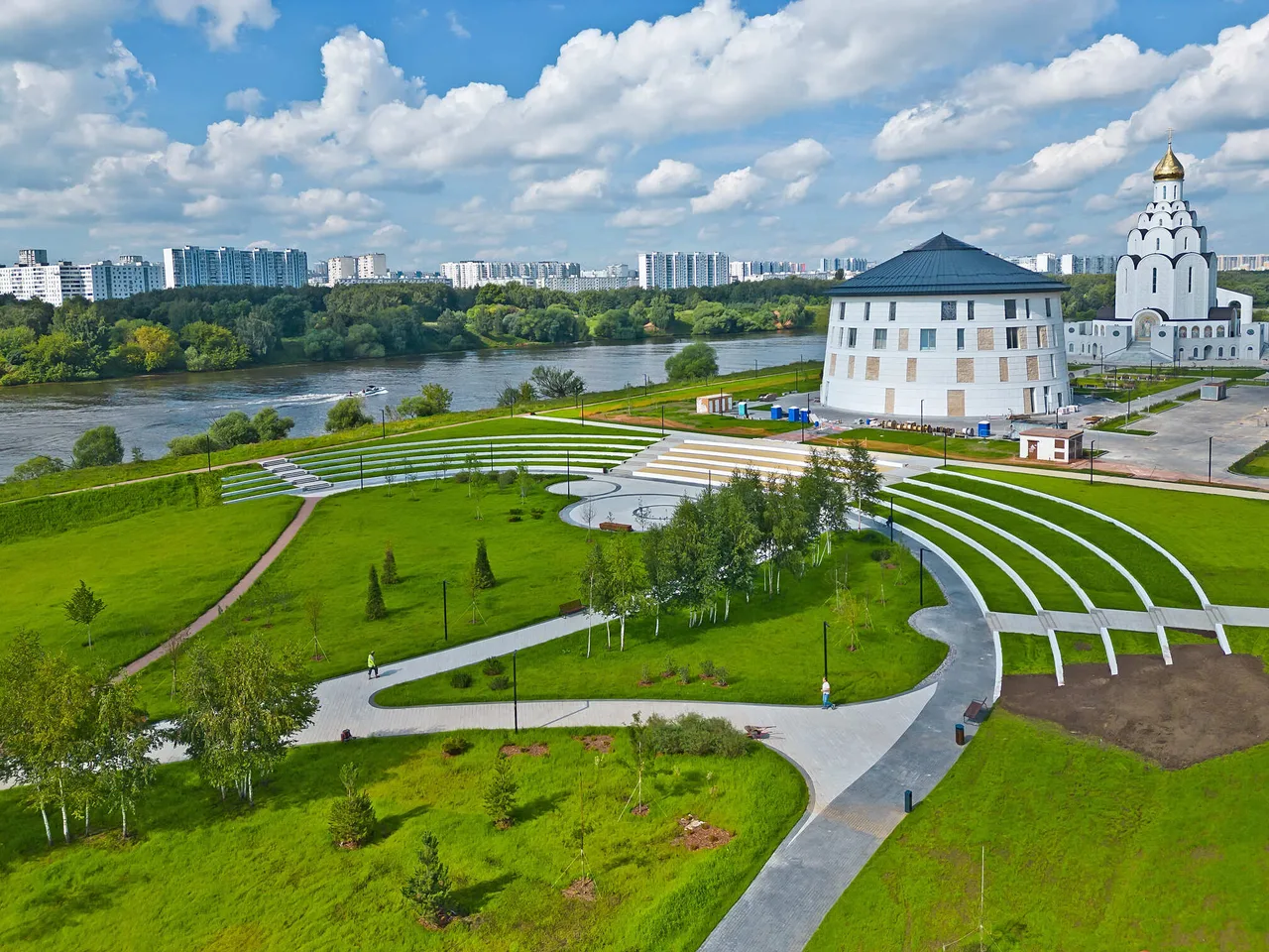 ЖК Клубный город на реке Primavera — вид комплекса
